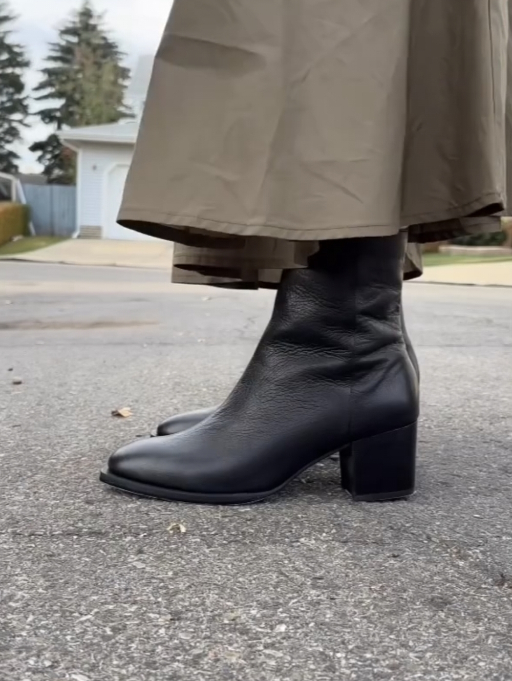 Poppy Barley Zip Boots